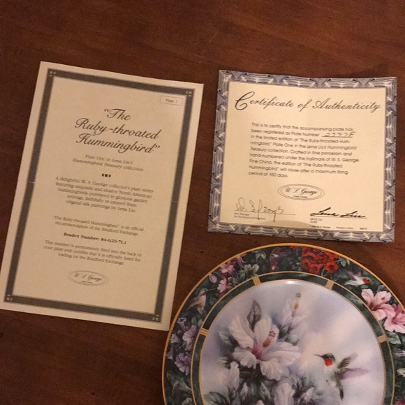 Lena Lui Hummingbird Collectible Plate - Picture 3 of 3